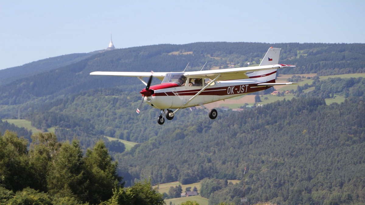 obrázek C-172